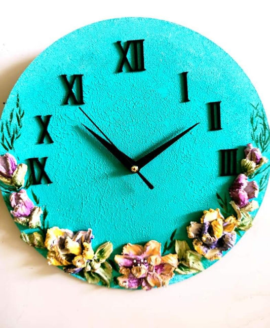Sculpture Wall Clock